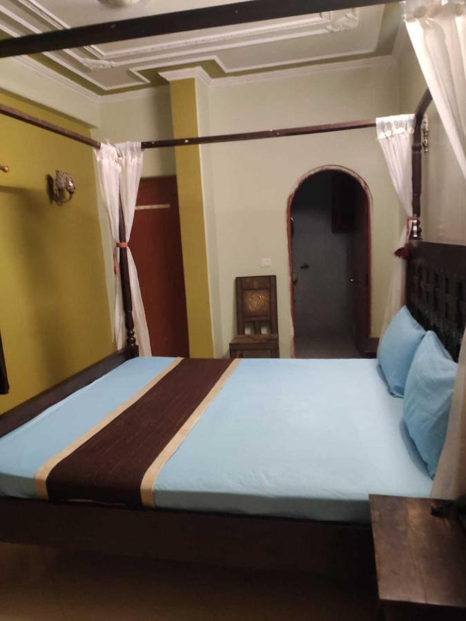 Oyo Hotel Sunshine Palace ジャイプール エクステリア 写真